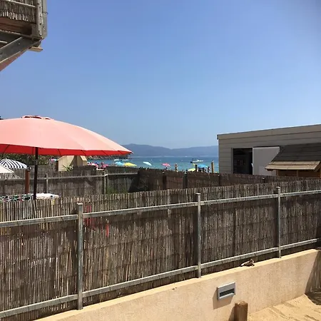 Appartement face à la mer La Croix-Valmer Esterno foto